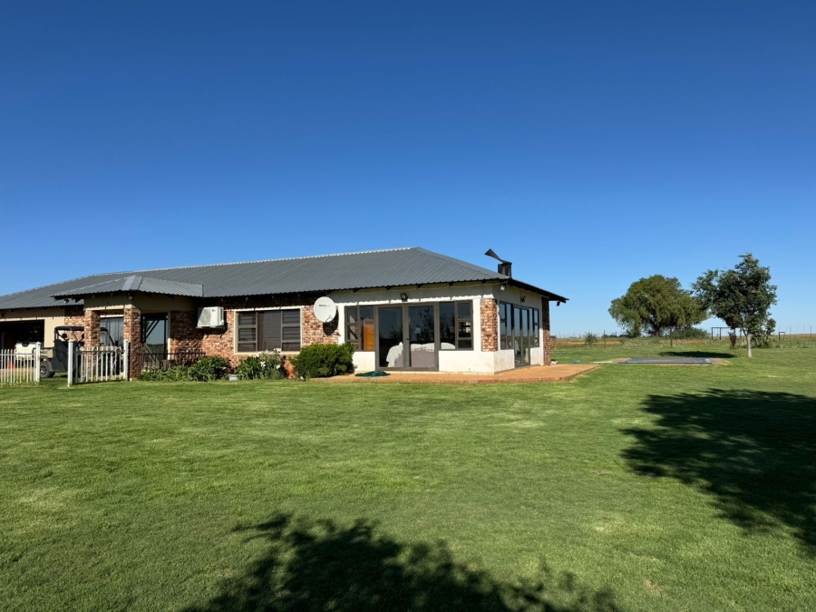 12 Bedroom Property for Sale in Bloemfontein Rural Free State